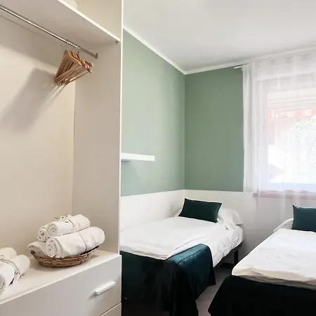 Apartment Theo Beths House Assenza di Brenzone